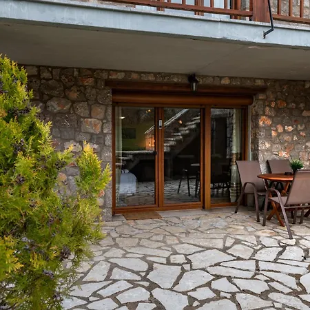 Apartament Del Mountain *